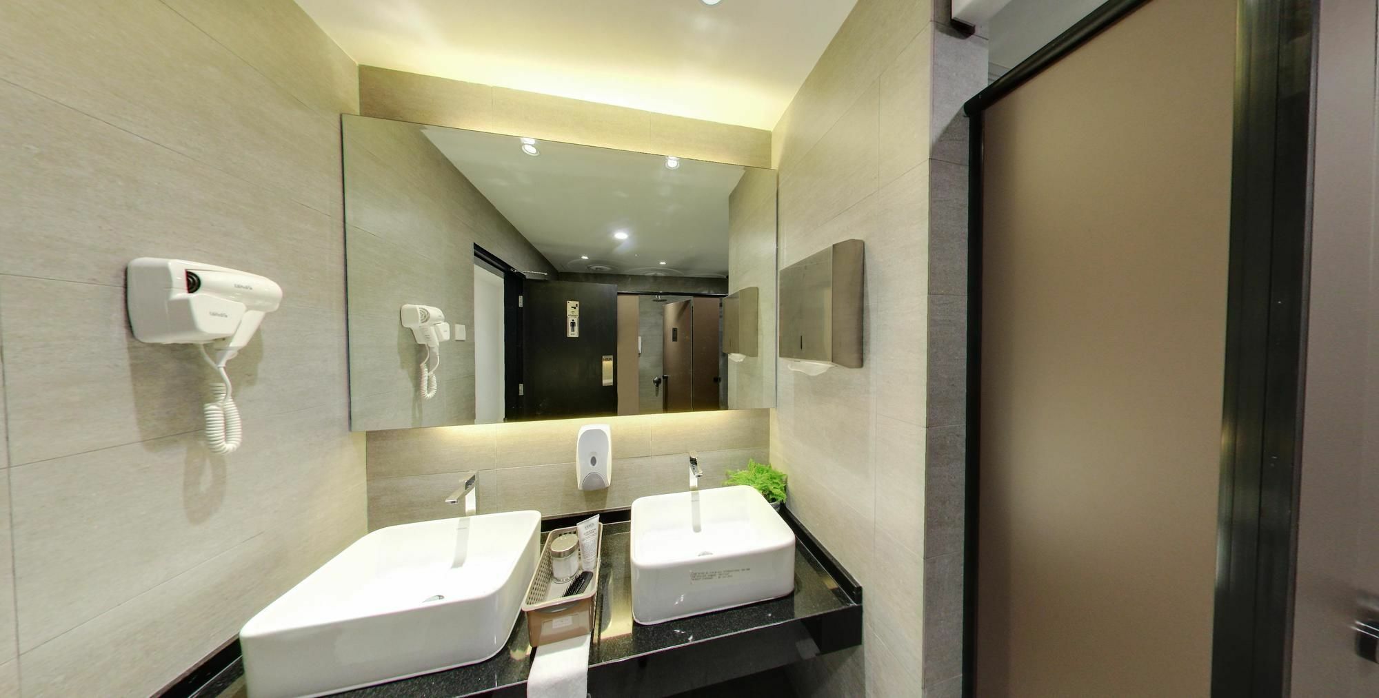 Modern Cave Boutique Stay Malakka Dış mekan fotoğraf